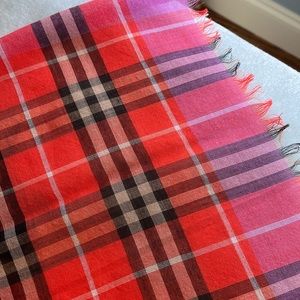 Silk/Tissu Burberry Scarf/Wrap